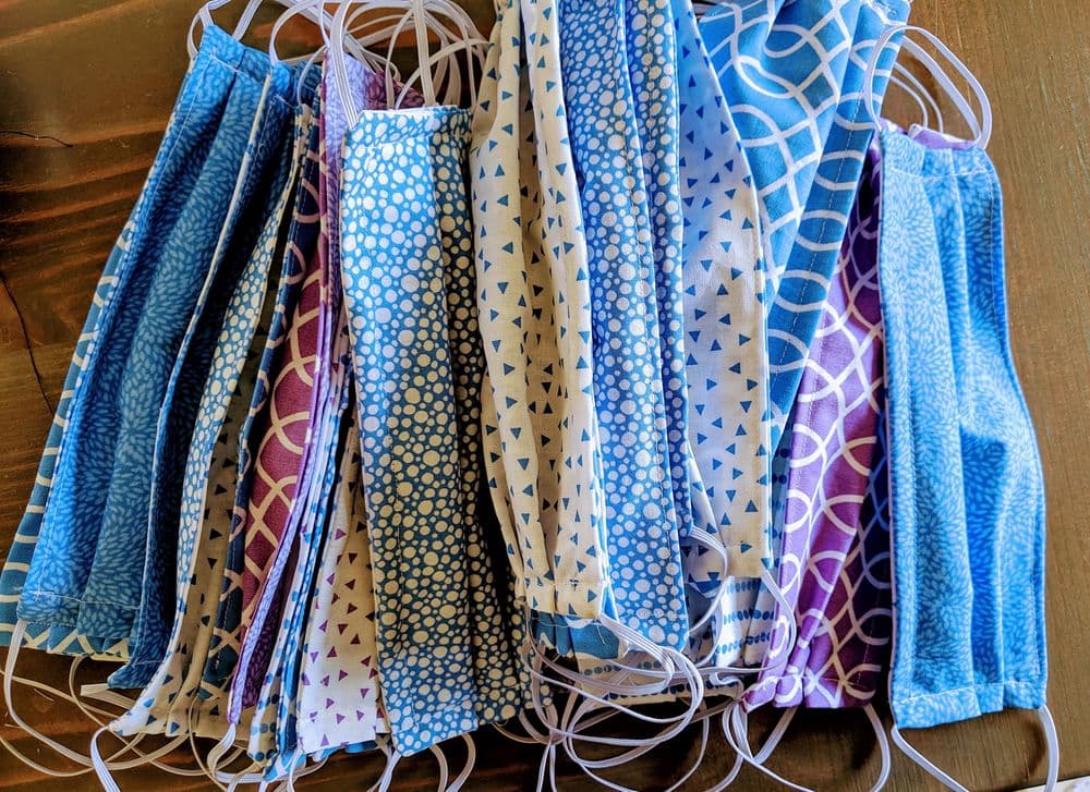 The Alaska Coalition for Veterans and Military Families utilized a grant from the Foundation’s Emergency COVID-19 Combat Service campaign to support a volunteer group of military spouses supply 300 handmade face masks to service member families and veterans throughout the state.