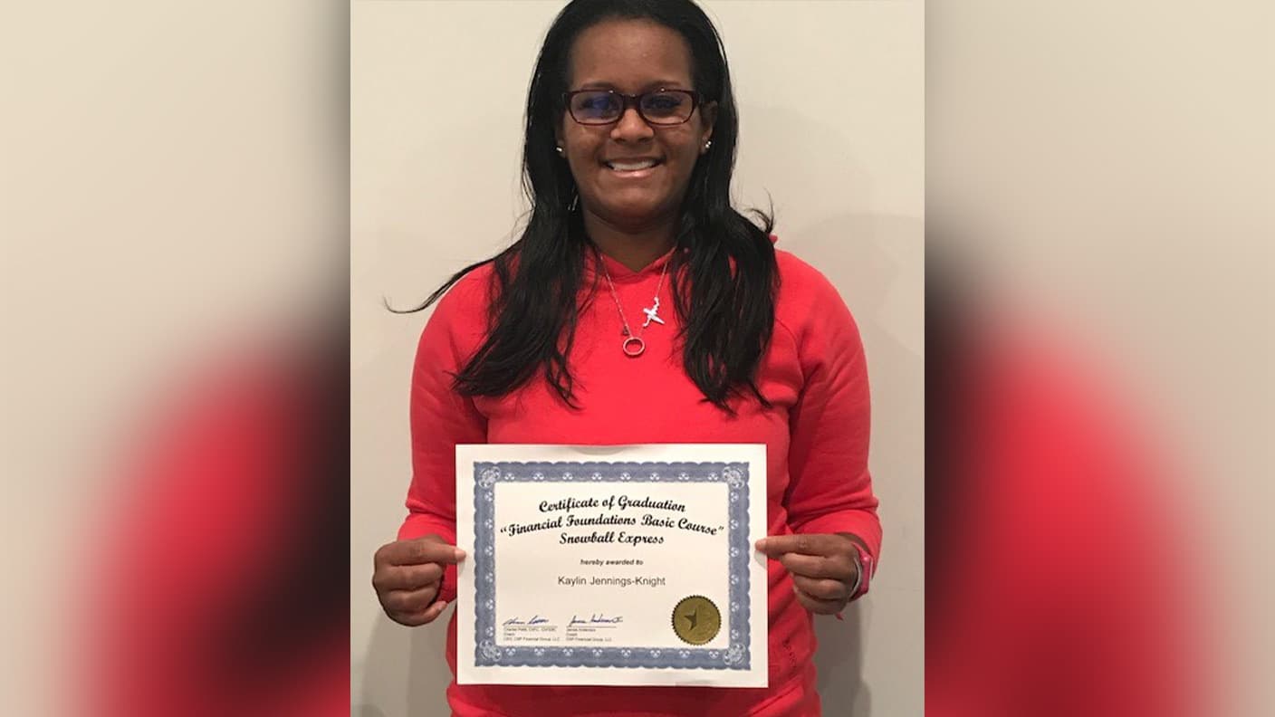 8-week financial seminars deliver money management strategies to military widows